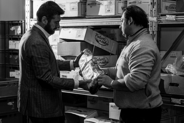 Distribuzione prodotti alimentari freschi, secchi, surgelati, bevande e ittico fresco