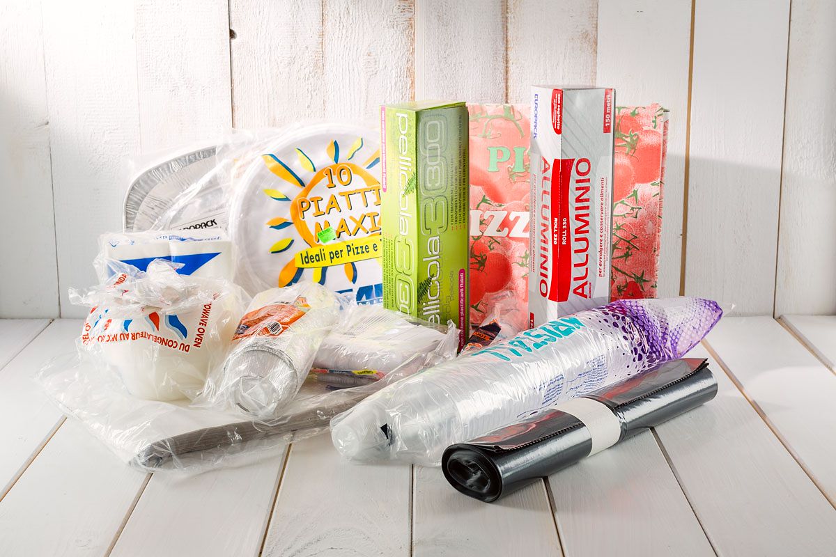 Tovaglie, bicchieri, rotoli