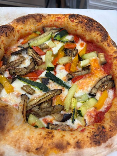 Come gestire le verdure sulla pizza?