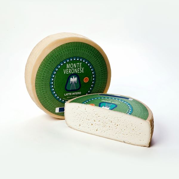 Monte Veronese, un formaggio che si esprime in diverse stagionature