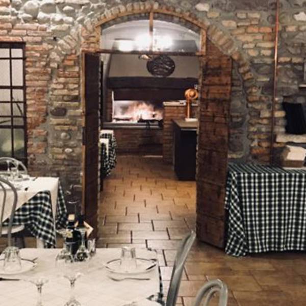 Cascina della taverna: Stuzzicante meta per gli intenditori della carne