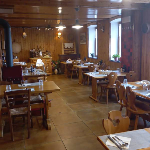 Passeggiata fino a Locanda Maregge, in Lessinia